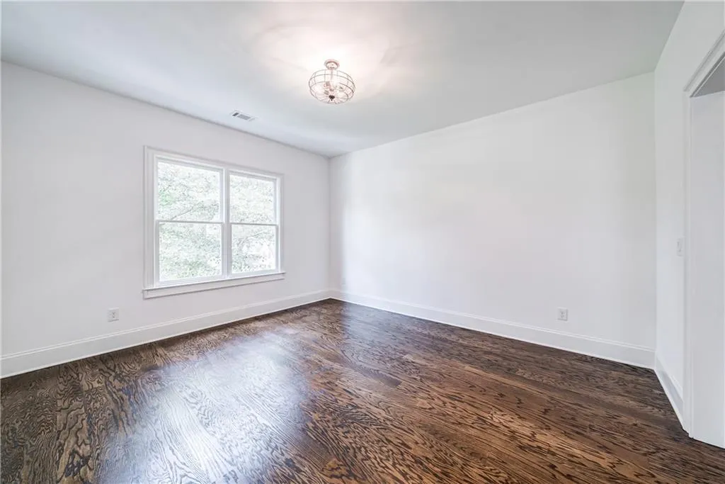 287 Green Hill Road, Sandy Springs, Georgia 30342, 5 Bedrooms Bedrooms, ,4 BathroomsBathrooms,Residential,Sold,287 Green Hill Road,6747194