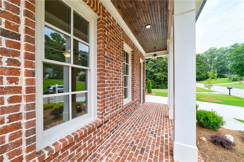 287 Green Hill Road, Sandy Springs, Georgia 30342, 5 Bedrooms Bedrooms, ,4 BathroomsBathrooms,Residential,Sold,287 Green Hill Road,6747194