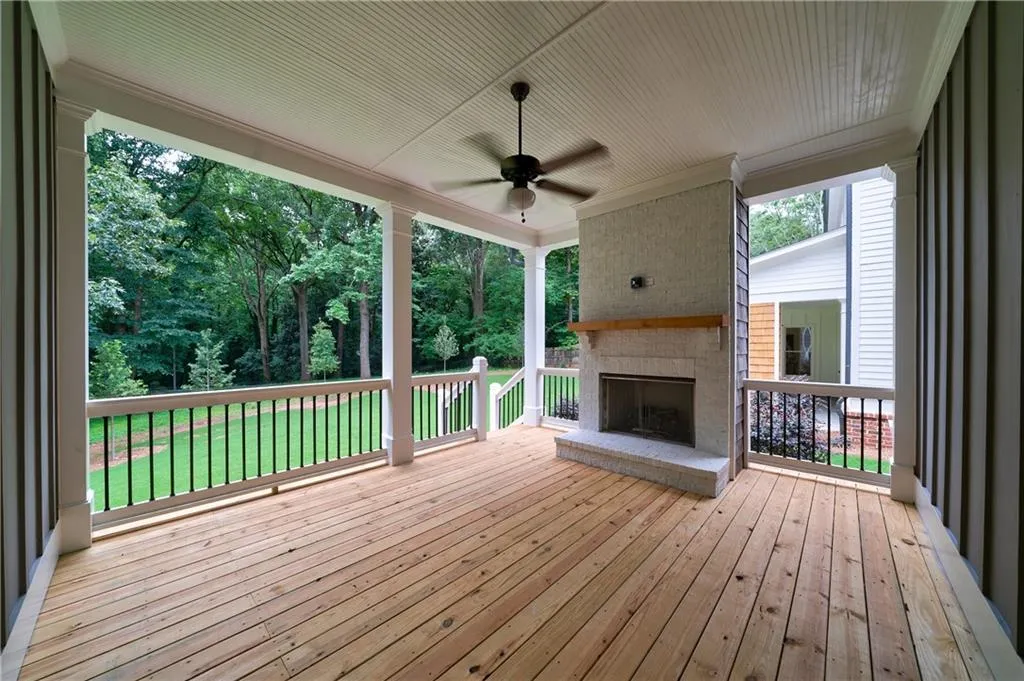 287 Green Hill Road, Sandy Springs, Georgia 30342, 5 Bedrooms Bedrooms, ,4 BathroomsBathrooms,Residential,Sold,287 Green Hill Road,6747194