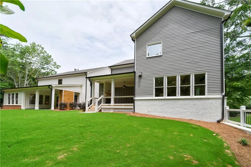 287 Green Hill Road, Sandy Springs, Georgia 30342, 5 Bedrooms Bedrooms, ,4 BathroomsBathrooms,Residential,Sold,287 Green Hill Road,6747194
