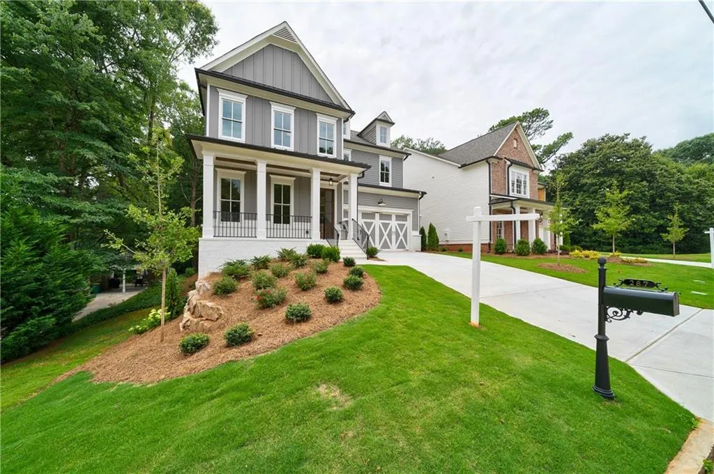 287 Green Hill Road, Sandy Springs, Georgia 30342, 5 Bedrooms Bedrooms, ,4 BathroomsBathrooms,Residential,Sold,287 Green Hill Road,6747194