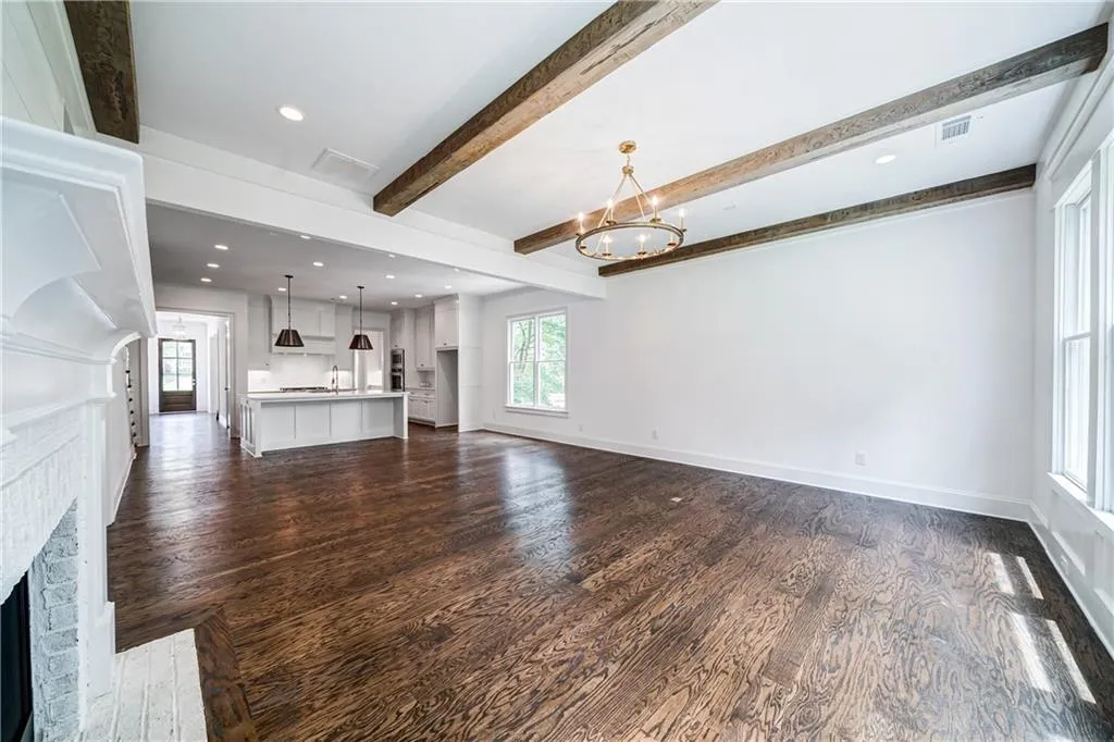 287 Green Hill Road, Sandy Springs, Georgia 30342, 5 Bedrooms Bedrooms, ,4 BathroomsBathrooms,Residential,Sold,287 Green Hill Road,6747194