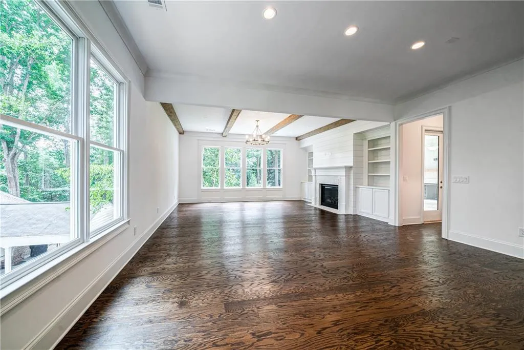 287 Green Hill Road, Sandy Springs, Georgia 30342, 5 Bedrooms Bedrooms, ,4 BathroomsBathrooms,Residential,Sold,287 Green Hill Road,6747194