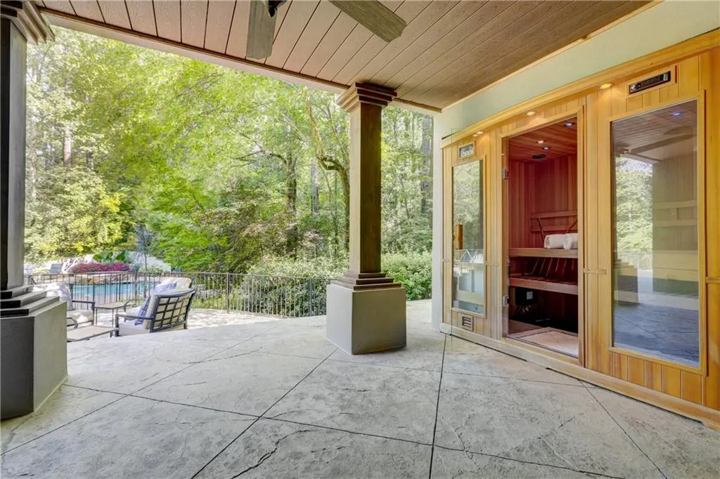 5265 Kenbrook Way, Atlanta, Georgia 30327, 6 Bedrooms Bedrooms, ,5 BathroomsBathrooms,Residential,Sold,5265 Kenbrook Way,6625218