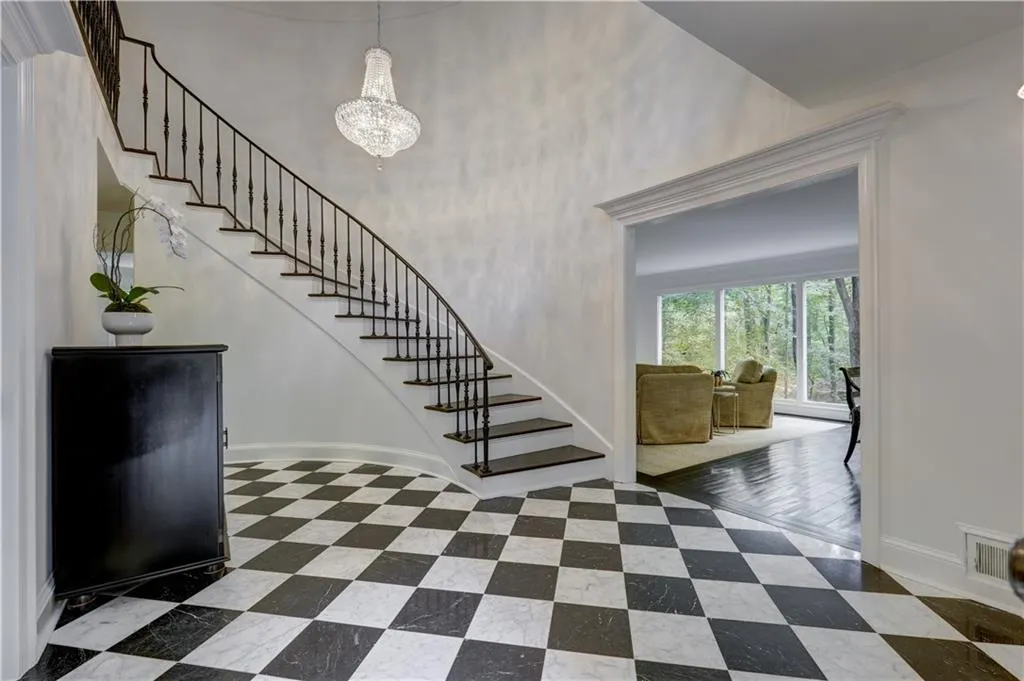 5265 Kenbrook Way, Atlanta, Georgia 30327, 6 Bedrooms Bedrooms, ,5 BathroomsBathrooms,Residential,Sold,5265 Kenbrook Way,6625218
