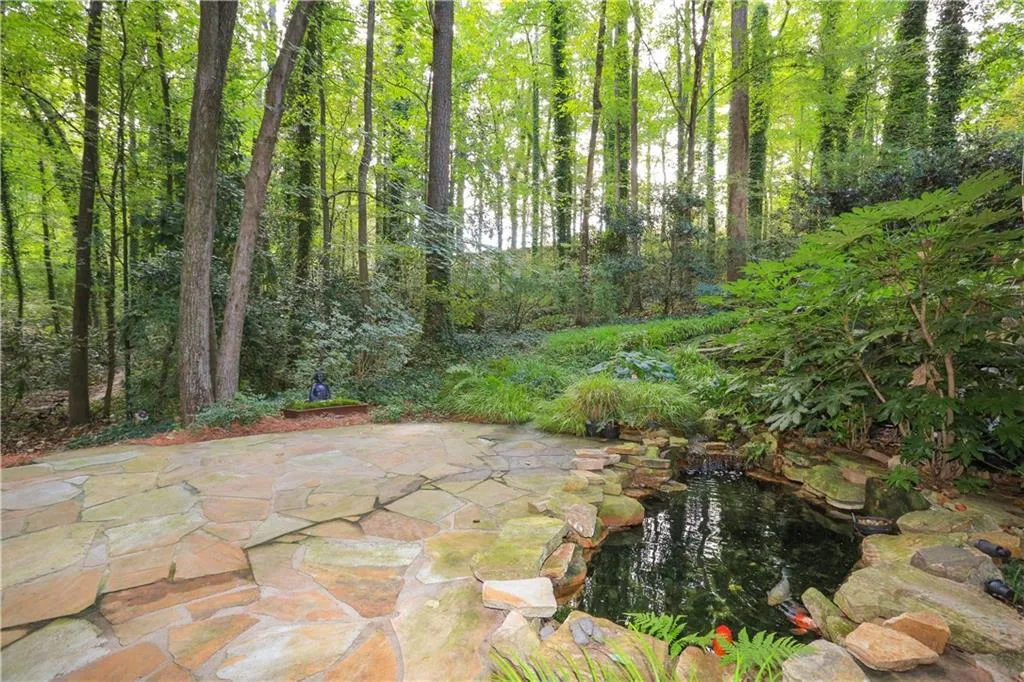 5265 Kenbrook Way, Atlanta, Georgia 30327, 6 Bedrooms Bedrooms, ,5 BathroomsBathrooms,Residential,Sold,5265 Kenbrook Way,6625218