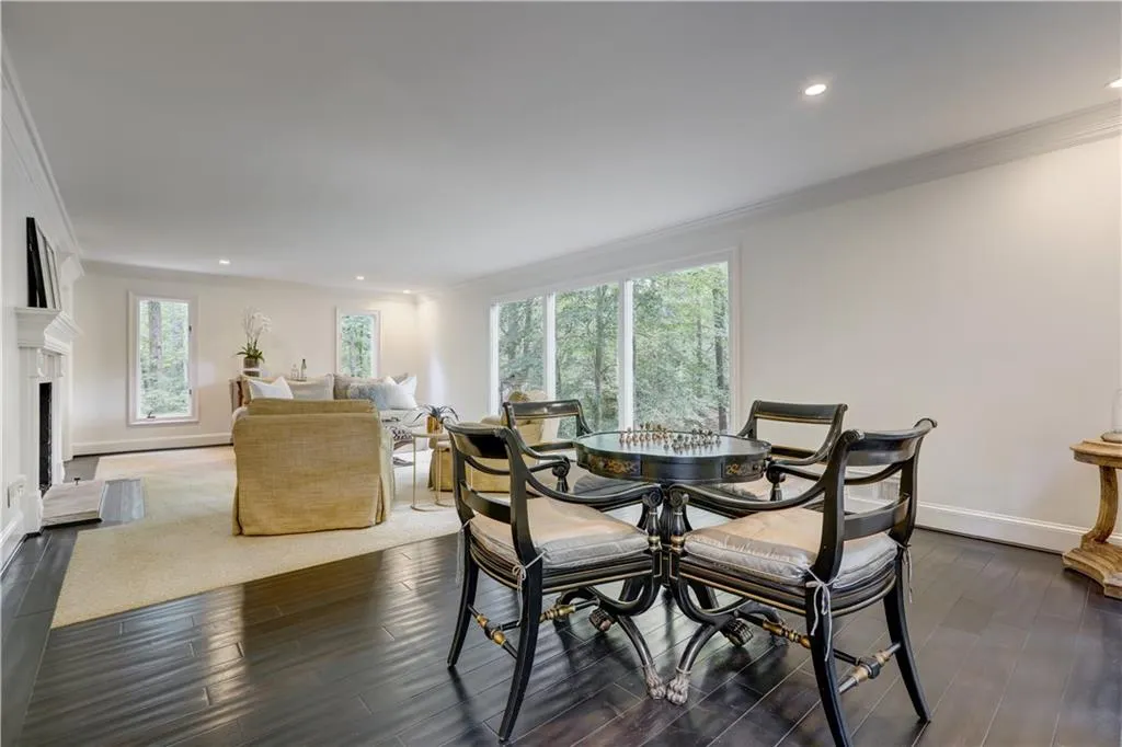 5265 Kenbrook Way, Atlanta, Georgia 30327, 6 Bedrooms Bedrooms, ,5 BathroomsBathrooms,Residential,Sold,5265 Kenbrook Way,6625218