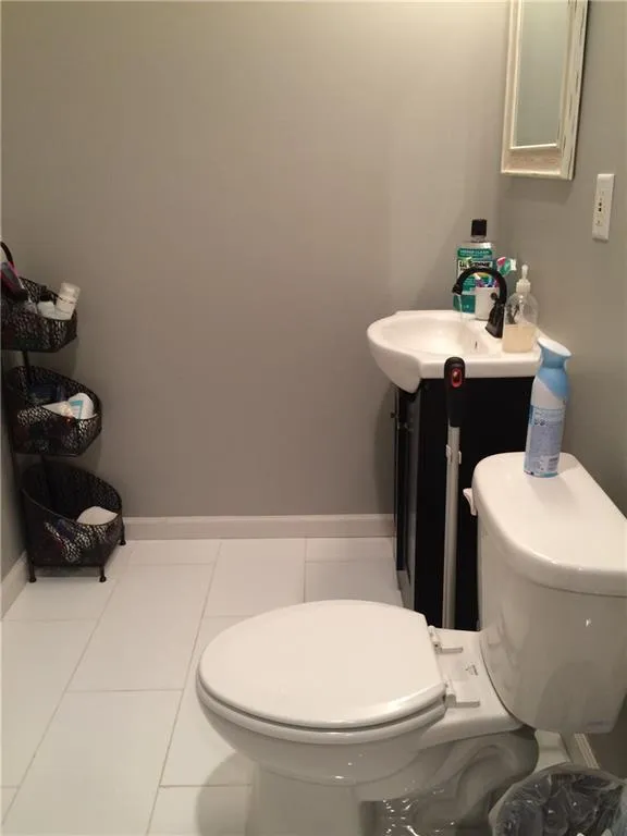 6520 Roswell Road Unit 23, Atlanta, Georgia 30328, 1 Bedroom Bedrooms, ,1 BathroomBathrooms,Residential,Sold,6520 Roswell Road Unit 23,5638205