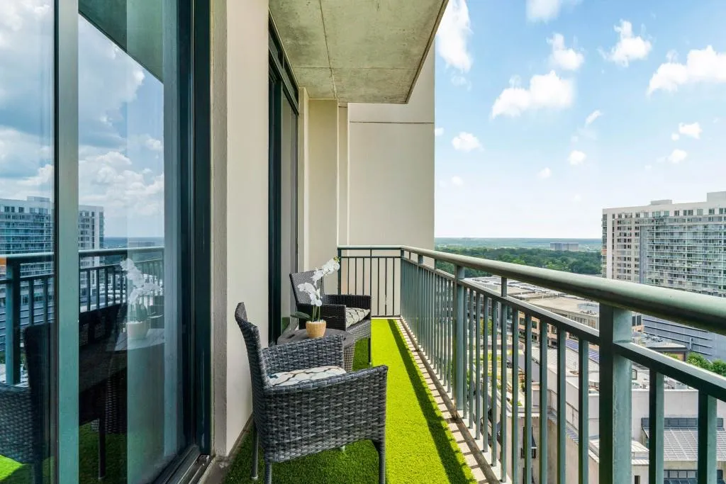 3040 Peachtree Road Nw Unit 1605, Atlanta, Georgia 30305, 1 Bedroom Bedrooms, ,1 BathroomBathrooms,Residential,For Sale,3040 Peachtree Road Nw Unit 1605,7613244