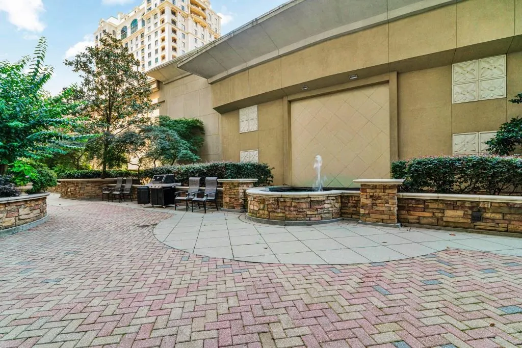 3040 Peachtree Road Nw Unit 1605, Atlanta, Georgia 30305, 1 Bedroom Bedrooms, ,1 BathroomBathrooms,Residential,For Sale,3040 Peachtree Road Nw Unit 1605,7613244