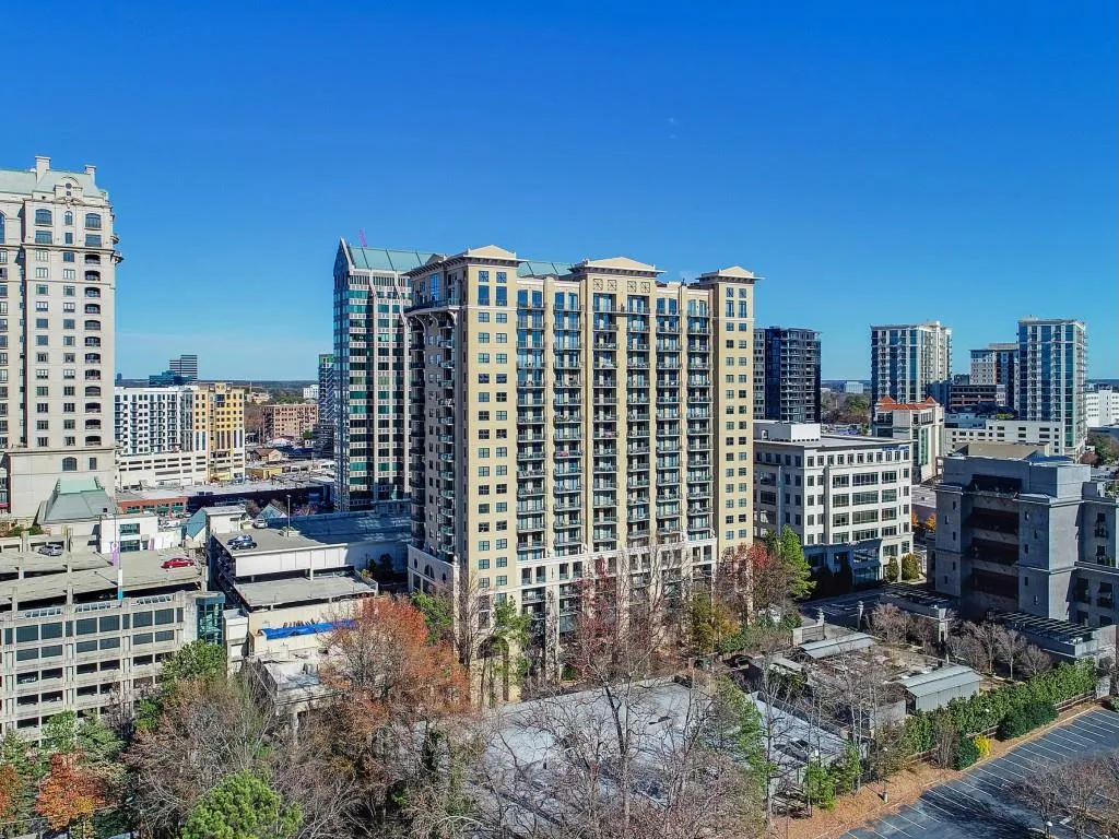 3040 Peachtree Road Nw Unit 1605, Atlanta, Georgia 30305, 1 Bedroom Bedrooms, ,1 BathroomBathrooms,Residential,For Sale,3040 Peachtree Road Nw Unit 1605,7613244