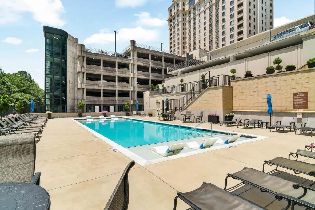 3040 Peachtree Road Nw Unit 1605, Atlanta, Georgia 30305, 1 Bedroom Bedrooms, ,1 BathroomBathrooms,Residential,For Sale,3040 Peachtree Road Nw Unit 1605,7613244