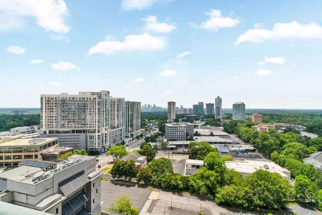 3040 Peachtree Road Nw Unit 1605, Atlanta, Georgia 30305, 1 Bedroom Bedrooms, ,1 BathroomBathrooms,Residential,For Sale,3040 Peachtree Road Nw Unit 1605,7613244
