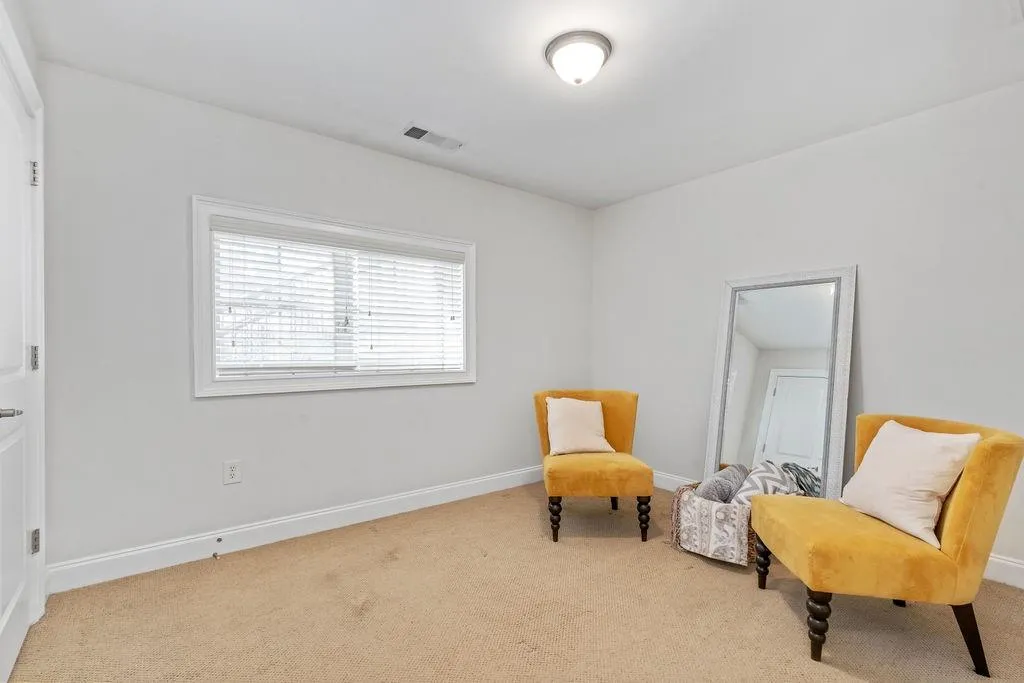 6472 Chariot Street, Sandy Springs, Georgia 30328, 2 Bedrooms Bedrooms, ,2 BathroomsBathrooms,Residential,Sold,6472 Chariot Street,6824502