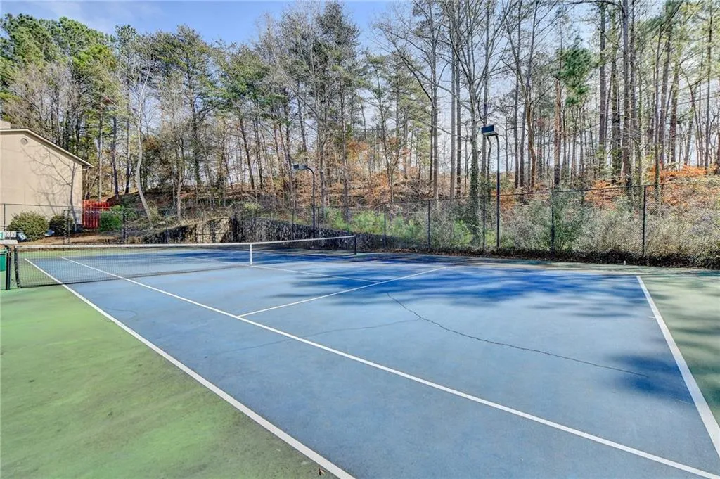 104 Masons Creek Circle, Sandy Springs, Georgia 30350, 3 Bedrooms Bedrooms, ,2 BathroomsBathrooms,Residential,Sold,104 Masons Creek Circle,7178995