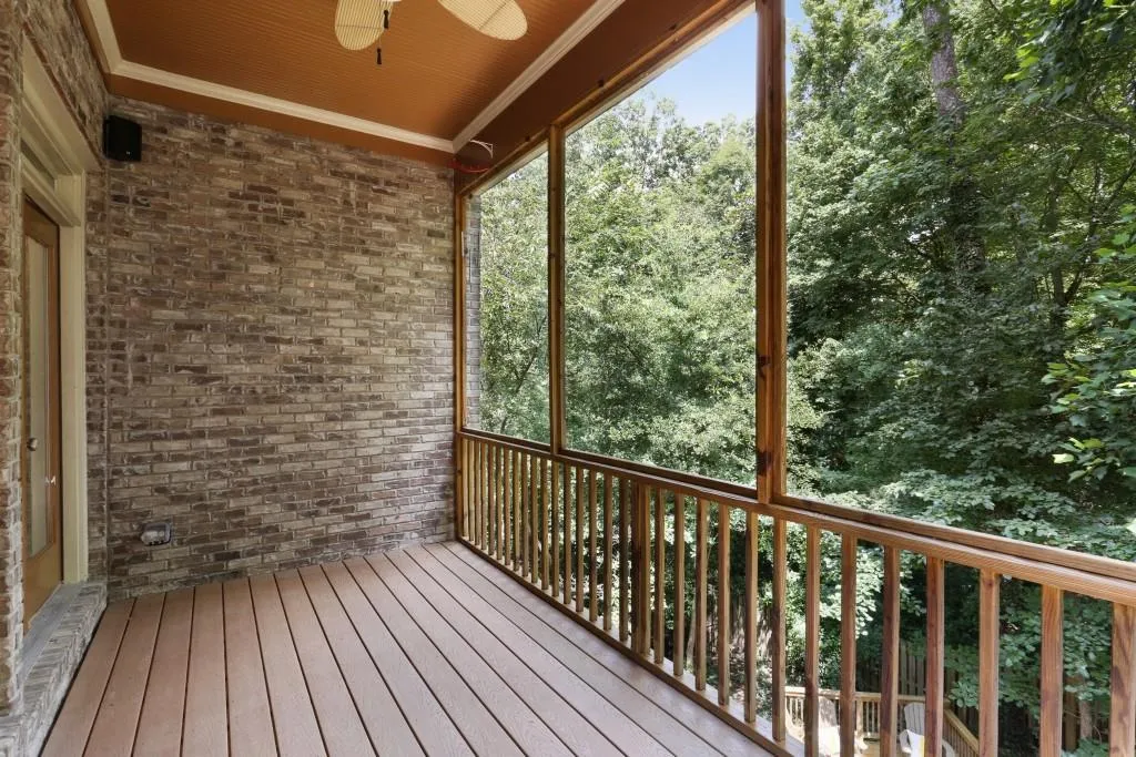 1000 Manorwood Court, Atlanta, Georgia 30328, 5 Bedrooms Bedrooms, ,4 BathroomsBathrooms,Residential,Sold,1000 Manorwood Court,5895392
