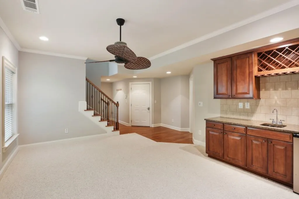 1000 Manorwood Court, Atlanta, Georgia 30328, 5 Bedrooms Bedrooms, ,4 BathroomsBathrooms,Residential,Sold,1000 Manorwood Court,5895392