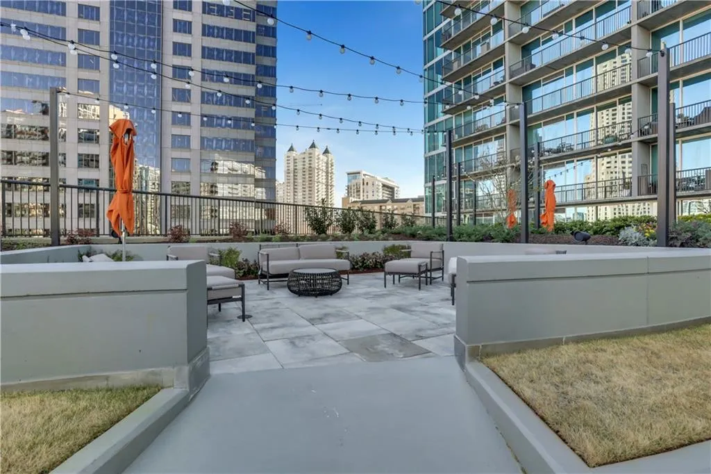1080 Peachtree Street Ne Unit 2003, Atlanta, Georgia 30309, 2 Bedrooms Bedrooms, ,2 BathroomsBathrooms,Residential,For Sale,1080 Peachtree Street Ne Unit 2003,7615535