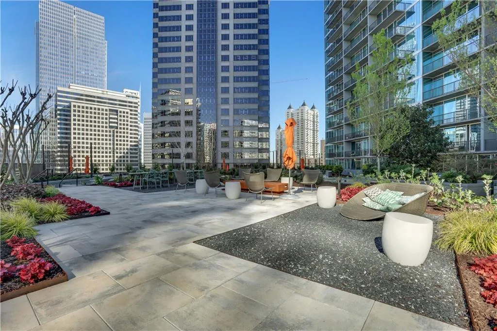 1080 Peachtree Street Ne Unit 2003, Atlanta, Georgia 30309, 2 Bedrooms Bedrooms, ,2 BathroomsBathrooms,Residential,For Sale,1080 Peachtree Street Ne Unit 2003,7615535