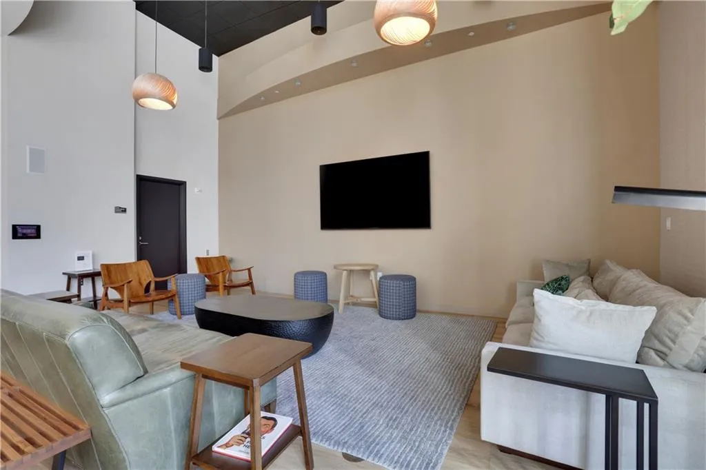 1080 Peachtree Street Ne Unit 2003, Atlanta, Georgia 30309, 2 Bedrooms Bedrooms, ,2 BathroomsBathrooms,Residential,For Sale,1080 Peachtree Street Ne Unit 2003,7615535