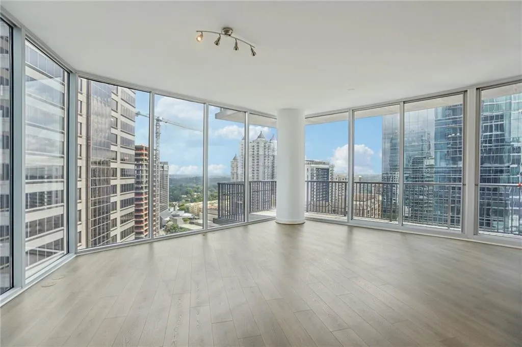 1080 Peachtree Street Ne Unit 2003, Atlanta, Georgia 30309, 2 Bedrooms Bedrooms, ,2 BathroomsBathrooms,Residential,For Sale,1080 Peachtree Street Ne Unit 2003,7615535