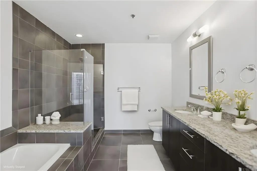 1080 Peachtree Street Ne Unit 2003, Atlanta, Georgia 30309, 2 Bedrooms Bedrooms, ,2 BathroomsBathrooms,Residential,For Sale,1080 Peachtree Street Ne Unit 2003,7615535