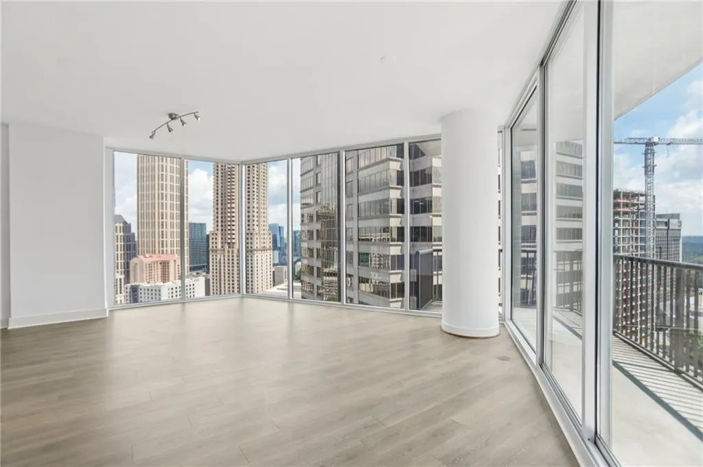 1080 Peachtree Street Ne Unit 2003, Atlanta, Georgia 30309, 2 Bedrooms Bedrooms, ,2 BathroomsBathrooms,Residential,For Sale,1080 Peachtree Street Ne Unit 2003,7615535