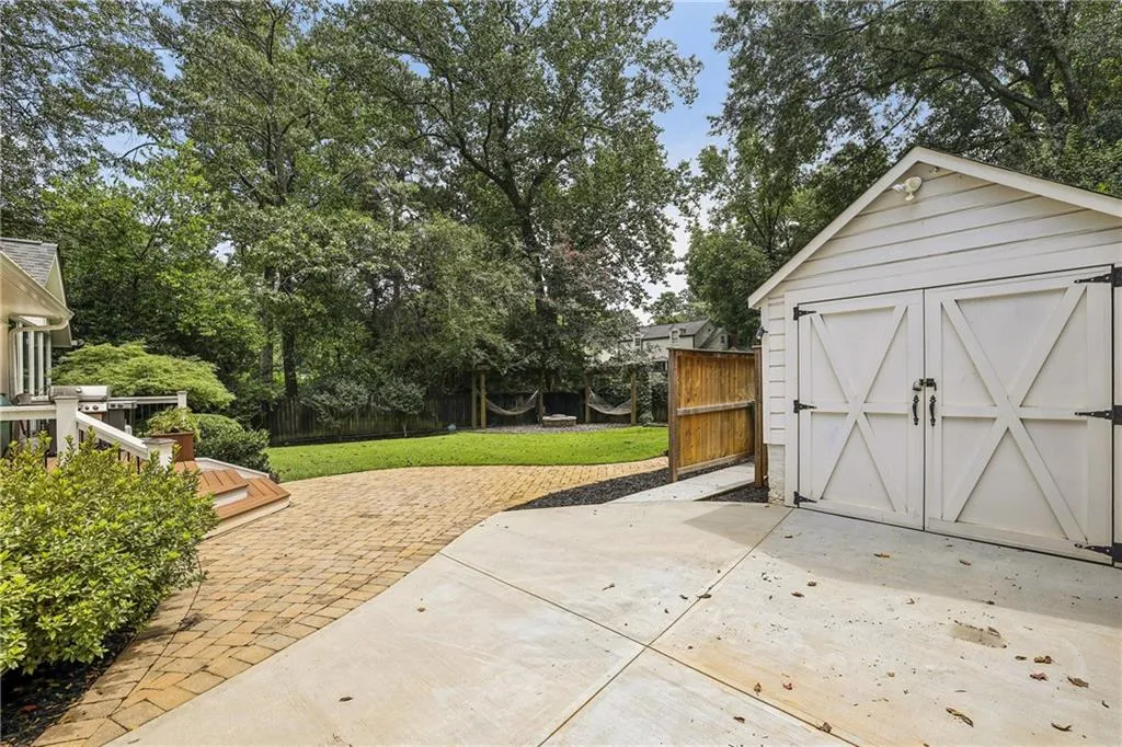 380 Garden Lane Nw, Atlanta, Georgia 30309, 4 Bedrooms Bedrooms, ,4 BathroomsBathrooms,Residential,For Sale,380 Garden Lane Nw,7636452