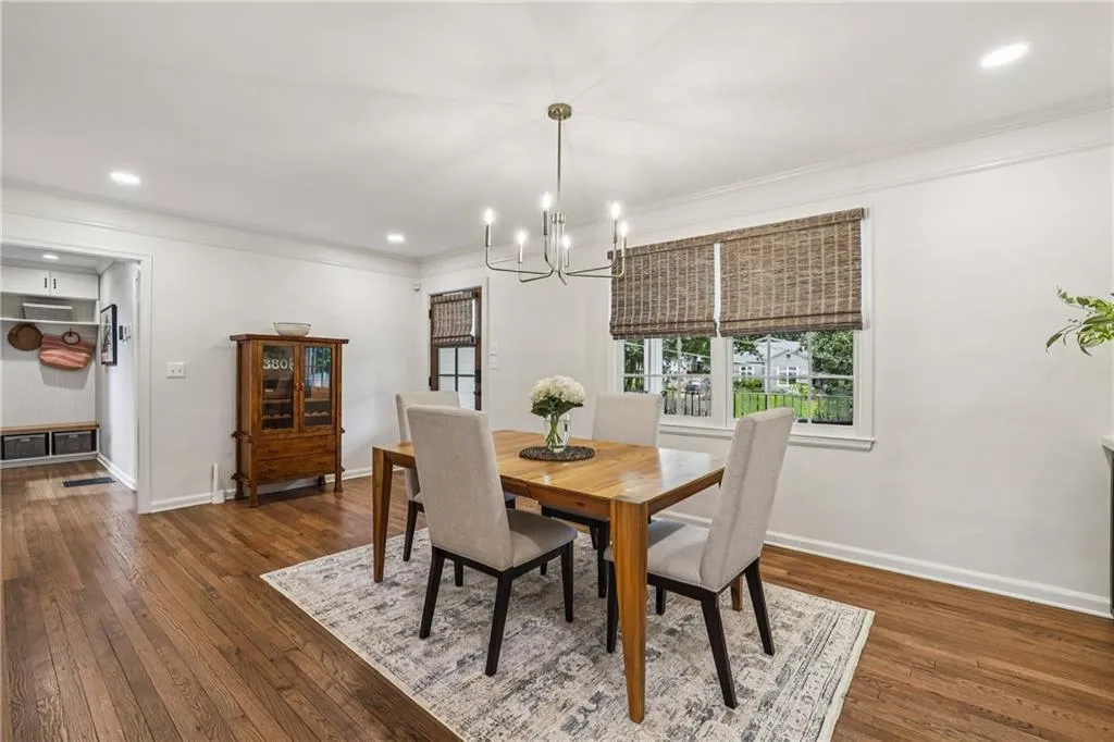 380 Garden Lane Nw, Atlanta, Georgia 30309, 4 Bedrooms Bedrooms, ,4 BathroomsBathrooms,Residential,For Sale,380 Garden Lane Nw,7636452