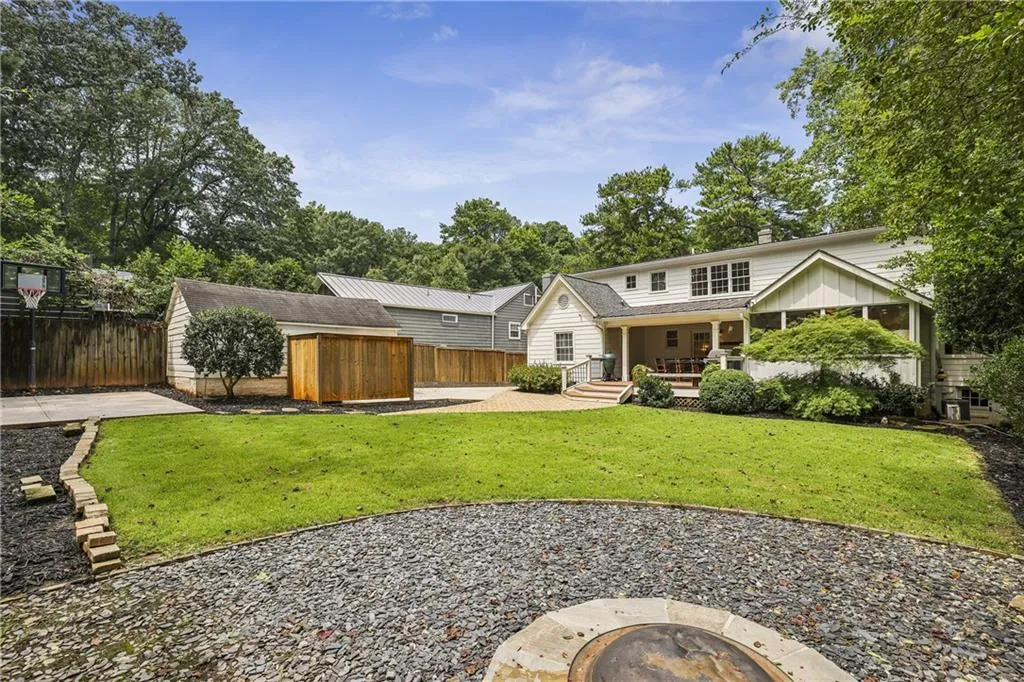 380 Garden Lane Nw, Atlanta, Georgia 30309, 4 Bedrooms Bedrooms, ,4 BathroomsBathrooms,Residential,For Sale,380 Garden Lane Nw,7636452