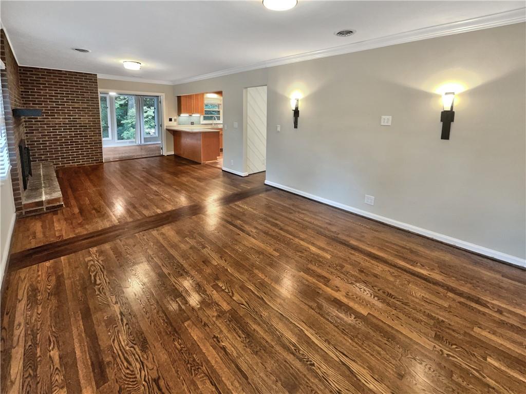 6721 Castleton Drive, Atlanta, Georgia 30328, 3 Bedrooms Bedrooms, ,3 BathroomsBathrooms,Residential,Sold,6721 Castleton Drive,7277226