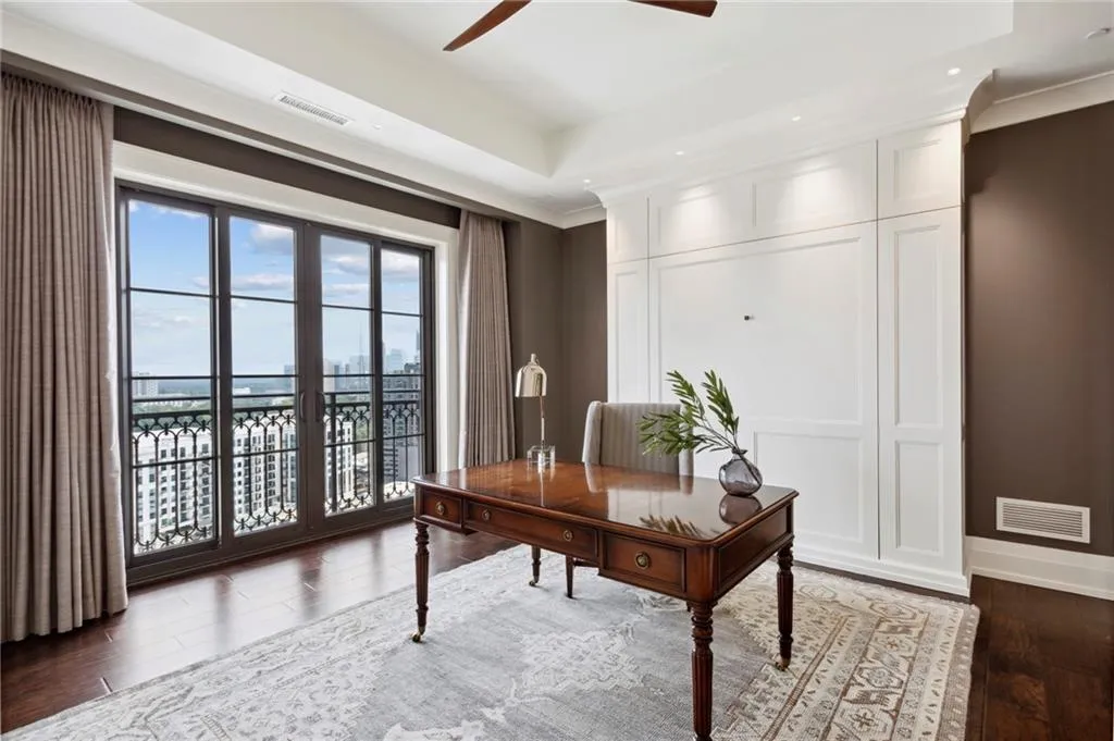 88 W PACES FERRY Road NW Unit 2140, Atlanta, Georgia 30305, 2 Bedrooms Bedrooms, ,2 BathroomsBathrooms,Residential,For Sale,88 W PACES FERRY Road NW Unit 2140,7257662