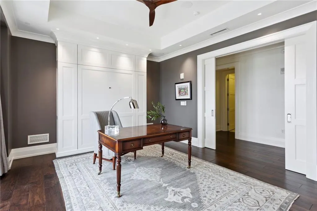 88 W PACES FERRY Road NW Unit 2140, Atlanta, Georgia 30305, 2 Bedrooms Bedrooms, ,2 BathroomsBathrooms,Residential,For Sale,88 W PACES FERRY Road NW Unit 2140,7257662