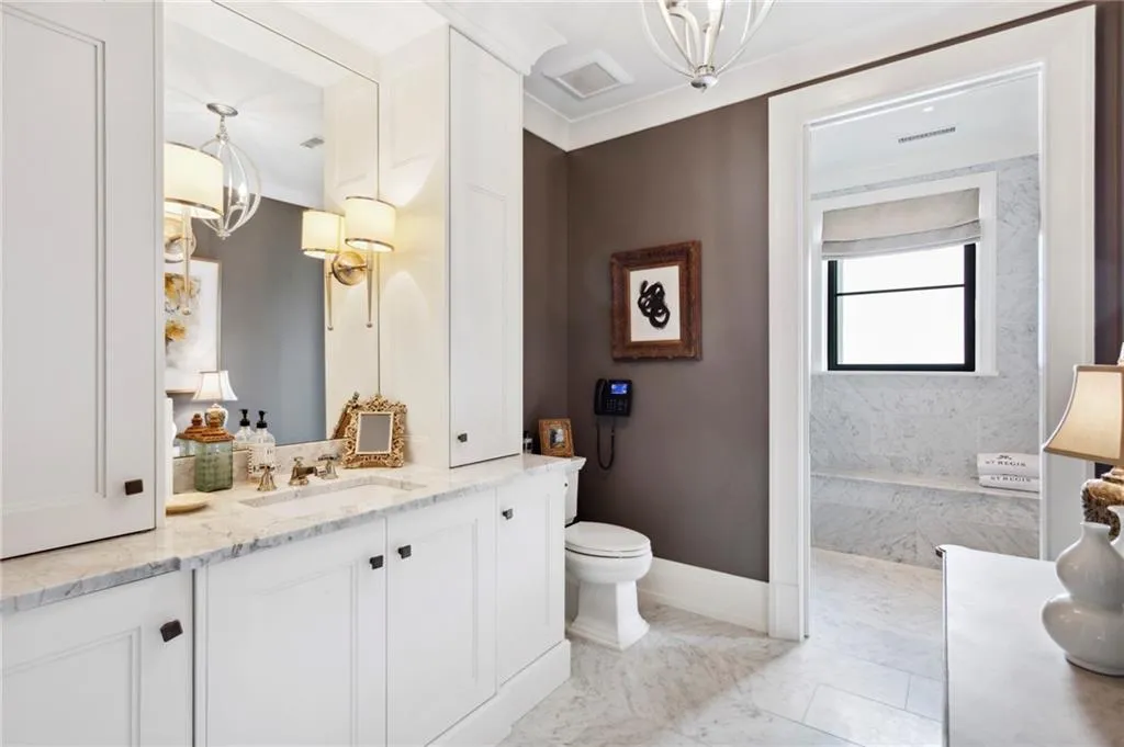 88 W PACES FERRY Road NW Unit 2140, Atlanta, Georgia 30305, 2 Bedrooms Bedrooms, ,2 BathroomsBathrooms,Residential,For Sale,88 W PACES FERRY Road NW Unit 2140,7257662