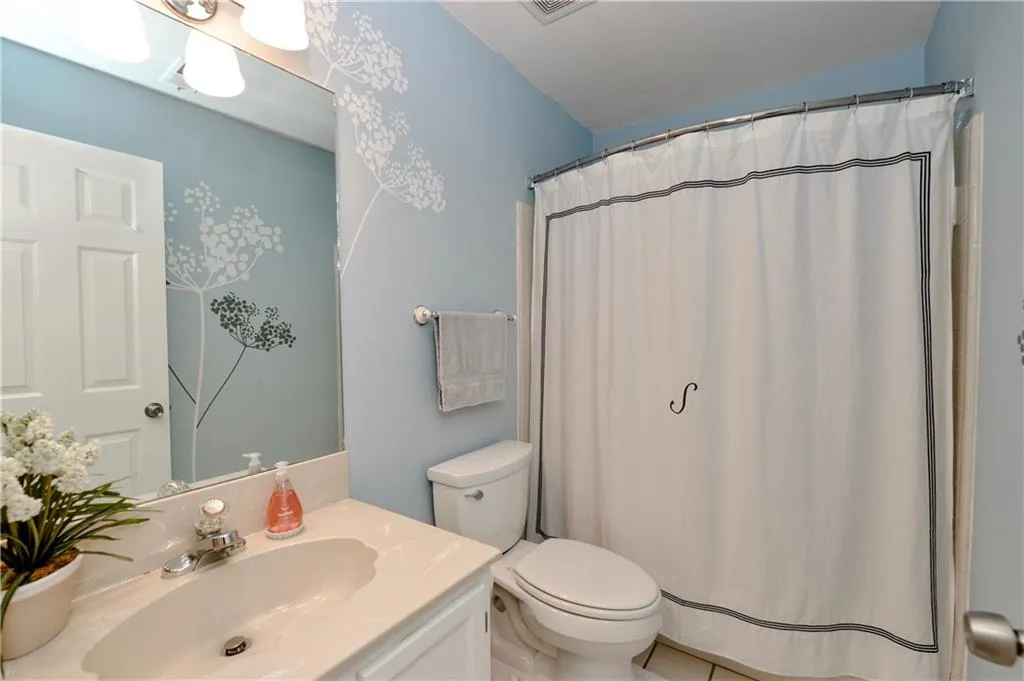 303 Garden Court, Sandy Springs, Georgia 30328, 3 Bedrooms Bedrooms, ,2 BathroomsBathrooms,Residential,Sold,303 Garden Court,6065332