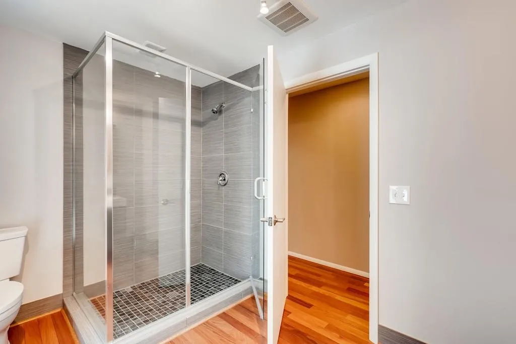 130 Hidden Falls Lane E, Sandy Springs, Georgia 30328, 4 Bedrooms Bedrooms, ,4 BathroomsBathrooms,Residential,Sold,130 Hidden Falls Lane E,6626134