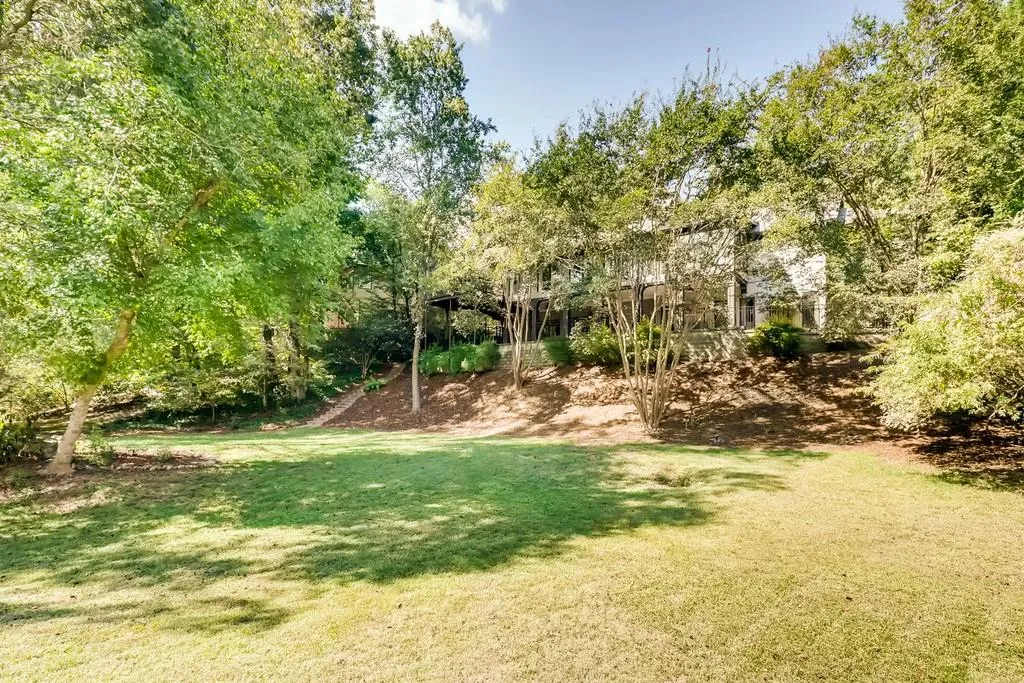 130 Hidden Falls Lane E, Sandy Springs, Georgia 30328, 4 Bedrooms Bedrooms, ,4 BathroomsBathrooms,Residential,Sold,130 Hidden Falls Lane E,6626134