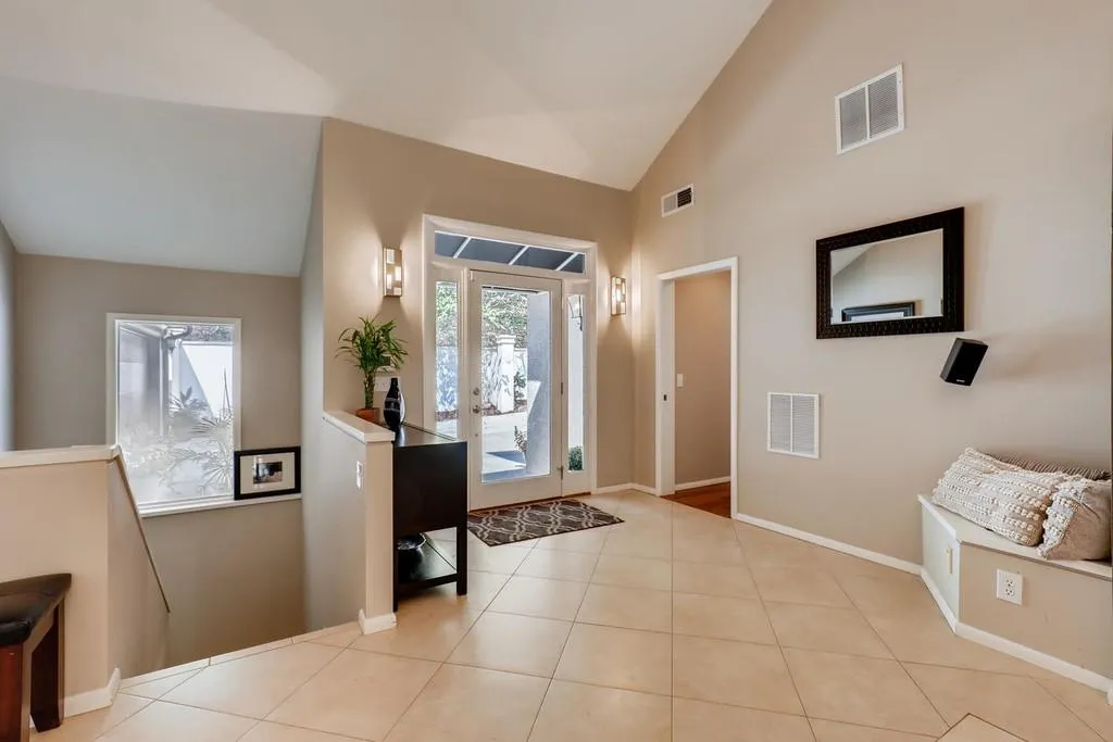 130 Hidden Falls Lane E, Sandy Springs, Georgia 30328, 4 Bedrooms Bedrooms, ,4 BathroomsBathrooms,Residential,Sold,130 Hidden Falls Lane E,6626134