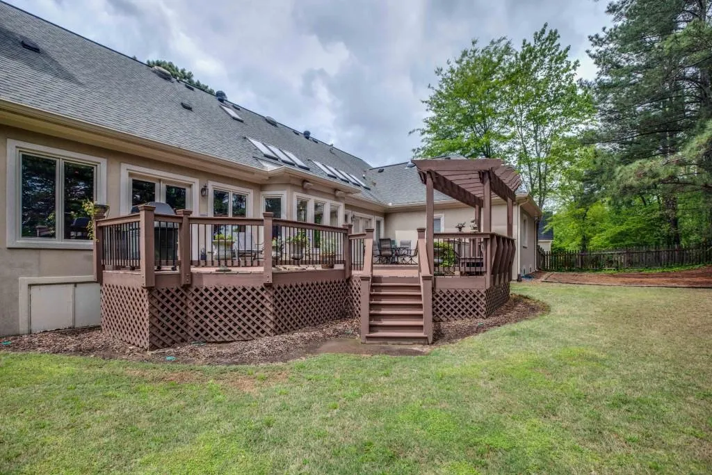 330 Morganshire Place, Sandy Springs, Georgia 30350, 5 Bedrooms Bedrooms, ,4 BathroomsBathrooms,Residential,Sold,330 Morganshire Place,6002310