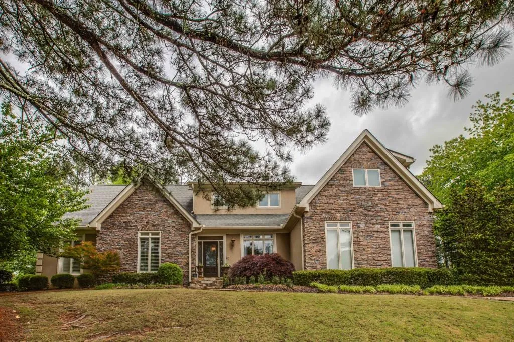330 Morganshire Place, Sandy Springs, Georgia 30350, 5 Bedrooms Bedrooms, ,4 BathroomsBathrooms,Residential,Sold,330 Morganshire Place,6002310