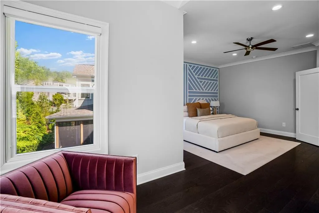 Bedroom featuring ornamental molding, visible vents, recessed lighting, wood finished floors, and baseboards