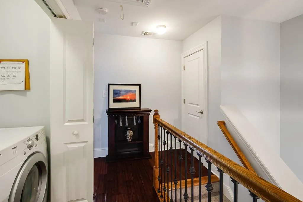 262 Le Gran Bend Unit 262, Atlanta, Georgia 30328, 2 Bedrooms Bedrooms, ,2 BathroomsBathrooms,Residential,Sold,262 Le Gran Bend Unit 262,6802826