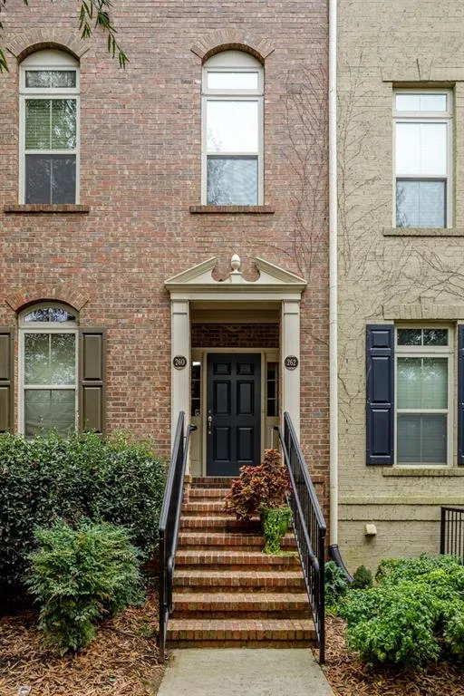 262 Le Gran Bend Unit 262, Atlanta, Georgia 30328, 2 Bedrooms Bedrooms, ,2 BathroomsBathrooms,Residential,Sold,262 Le Gran Bend Unit 262,6802826
