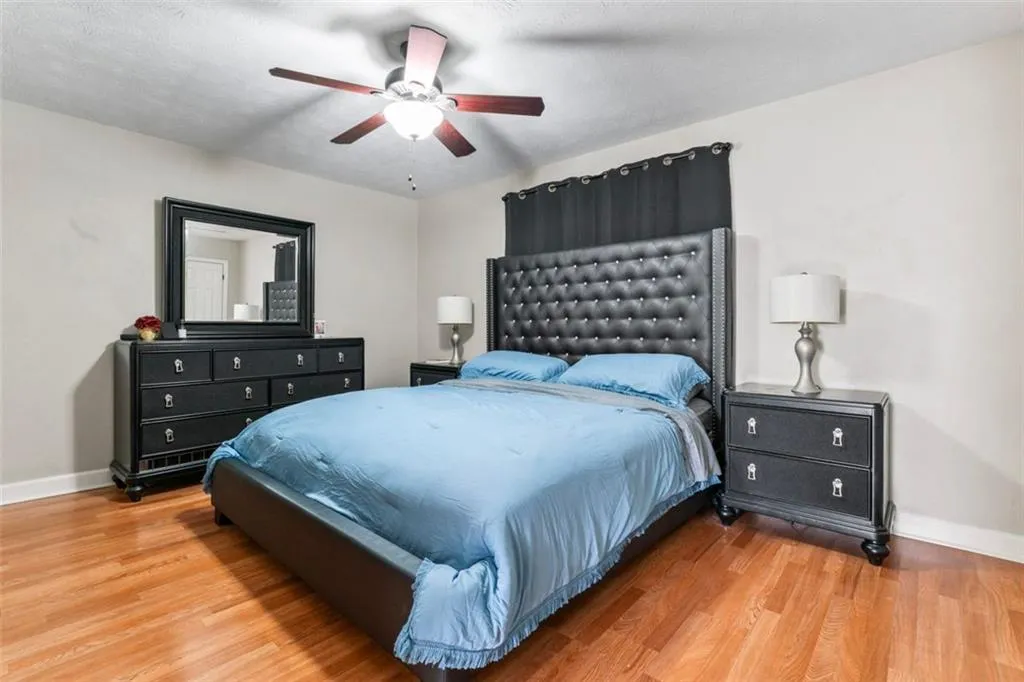 6700 Roswell Road Unit 21h, Atlanta, Georgia 30328, 2 Bedrooms Bedrooms, ,1 BathroomBathrooms,Residential,Sold,6700 Roswell Road Unit 21h,7501572