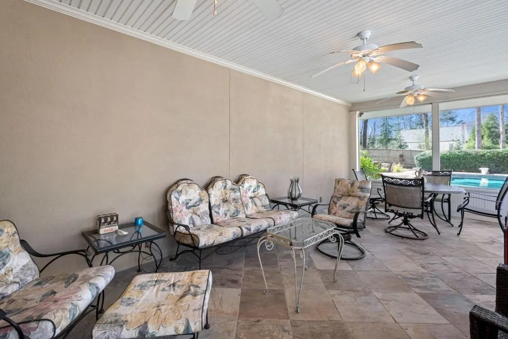 580 Valley Hall Drive, Atlanta, Georgia 30350, 4 Bedrooms Bedrooms, ,5 BathroomsBathrooms,Residential,Sold,580 Valley Hall Drive,6852175