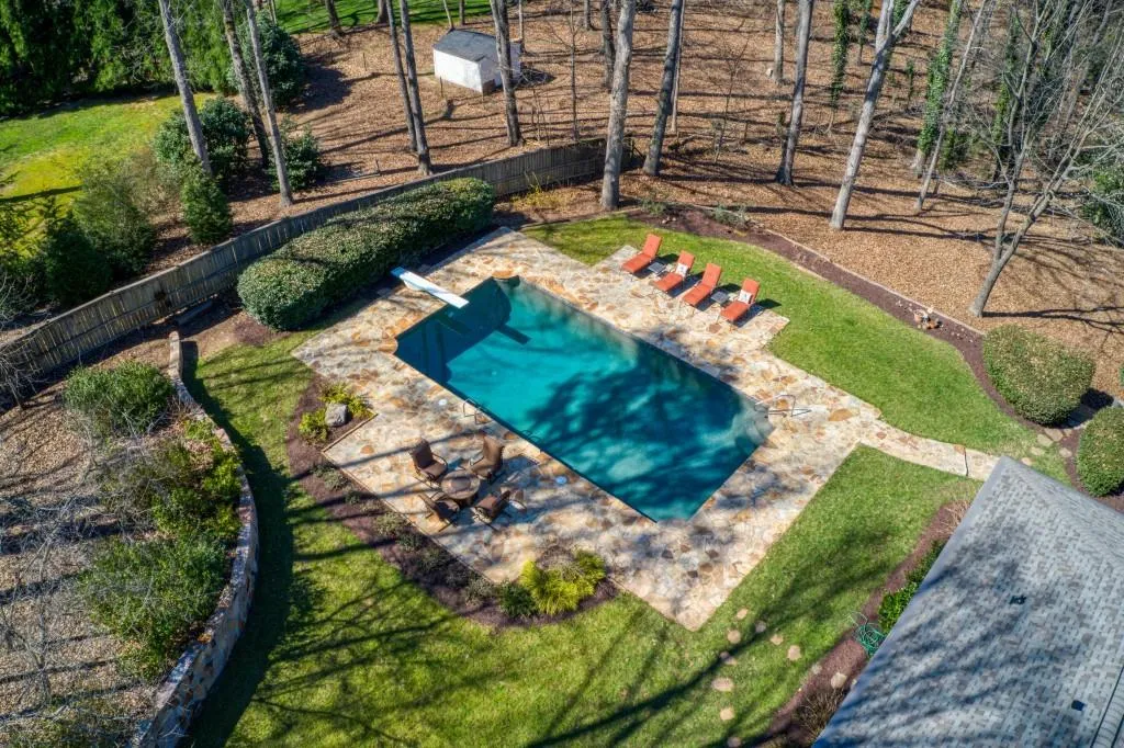 580 Valley Hall Drive, Atlanta, Georgia 30350, 4 Bedrooms Bedrooms, ,5 BathroomsBathrooms,Residential,Sold,580 Valley Hall Drive,6852175