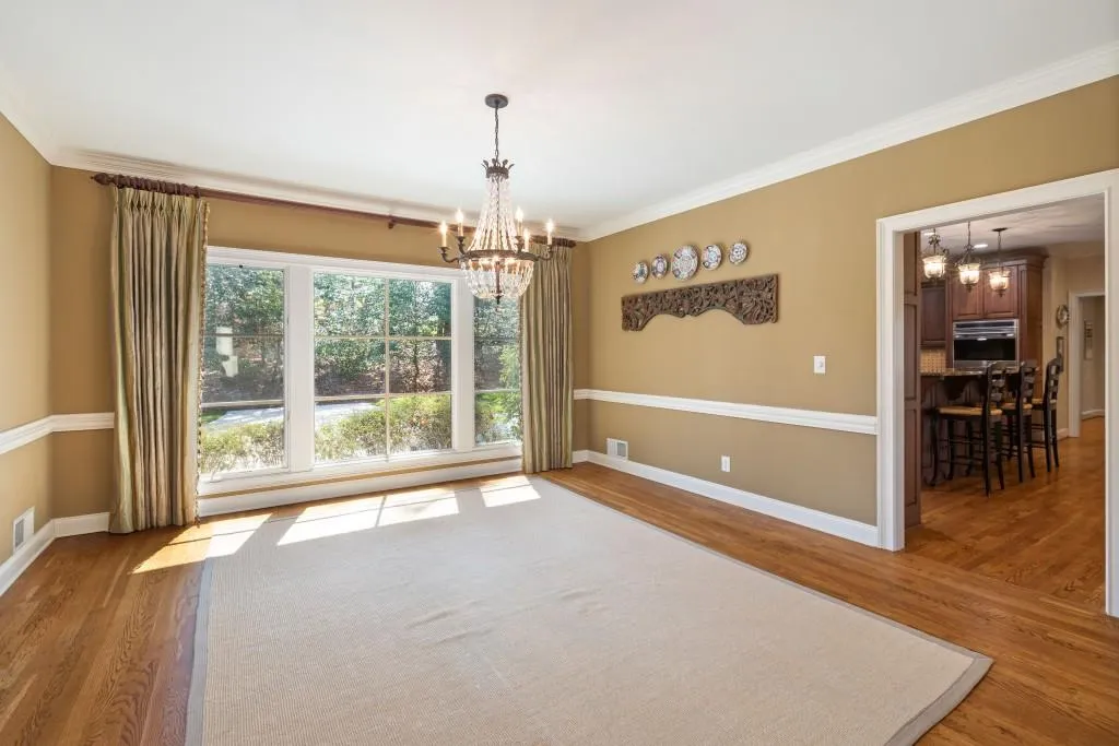 580 Valley Hall Drive, Atlanta, Georgia 30350, 4 Bedrooms Bedrooms, ,5 BathroomsBathrooms,Residential,Sold,580 Valley Hall Drive,6852175