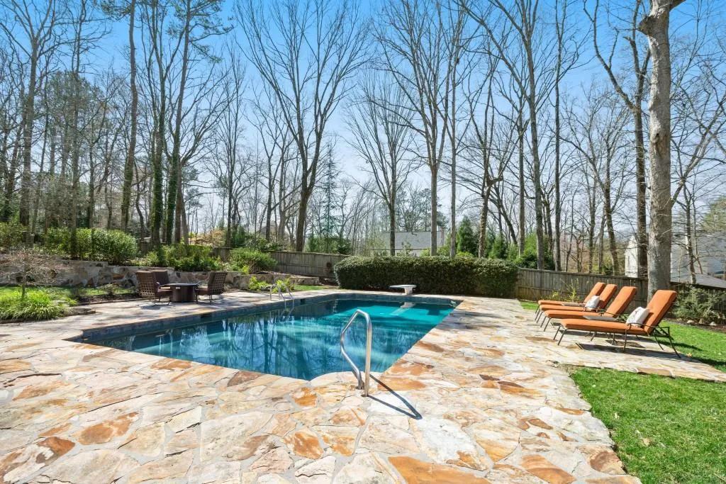 580 Valley Hall Drive, Atlanta, Georgia 30350, 4 Bedrooms Bedrooms, ,5 BathroomsBathrooms,Residential,Sold,580 Valley Hall Drive,6852175