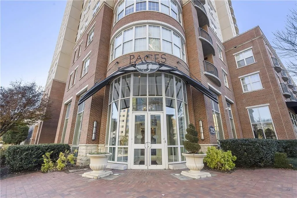 325 E Paces Ferry Road Ne Unit 313, Atlanta, Georgia 30305, 1 Bedroom Bedrooms, ,1 BathroomBathrooms,Residential,For Sale,325 E Paces Ferry Road Ne Unit 313,7686742