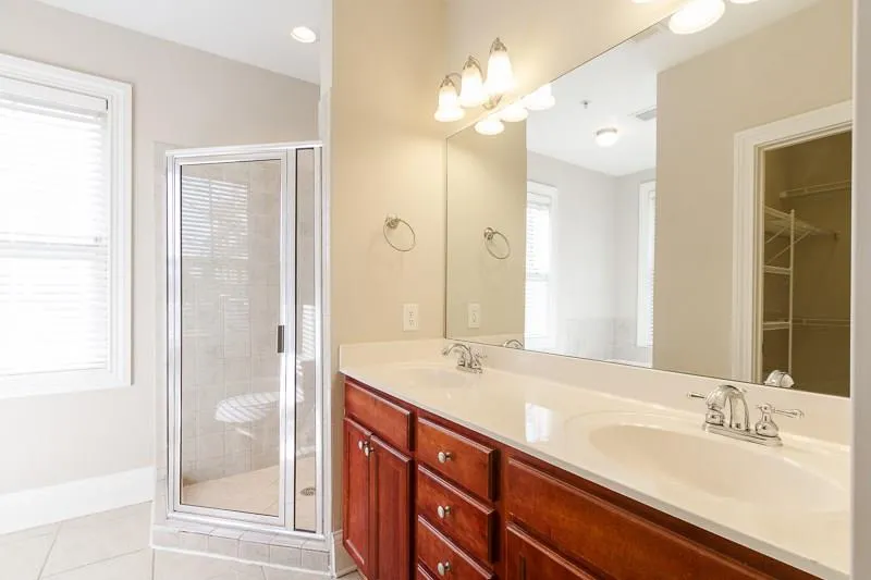 179 Le Gran Court, Atlanta, Georgia 30328, 2 Bedrooms Bedrooms, ,2 BathroomsBathrooms,Residential,Sold,179 Le Gran Court,5795440